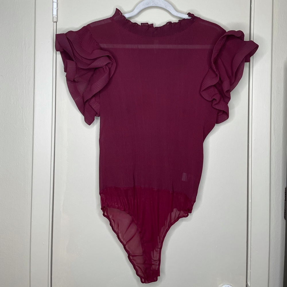 Fashion Nova maroon ruffle XL bodysuit